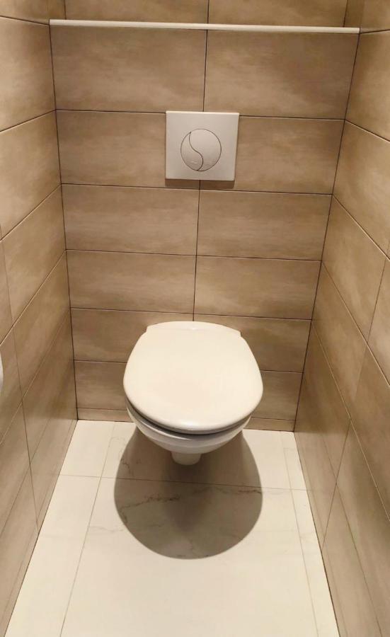 Luxurious Appartment Near The Airport Nisa Exterior foto